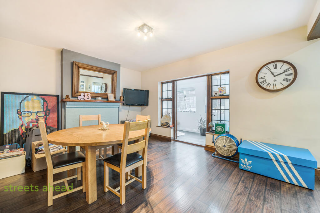 28f92ece-e0ef-465...