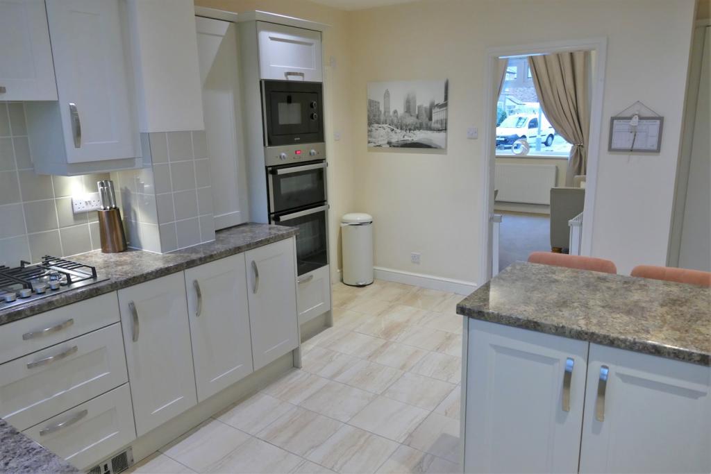 Kitchen+