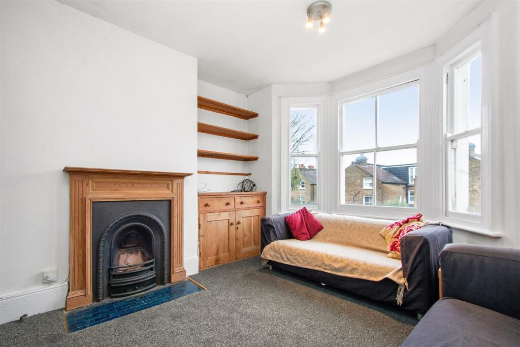 51a Tunley Road SW17 7QH reception 2.jpg