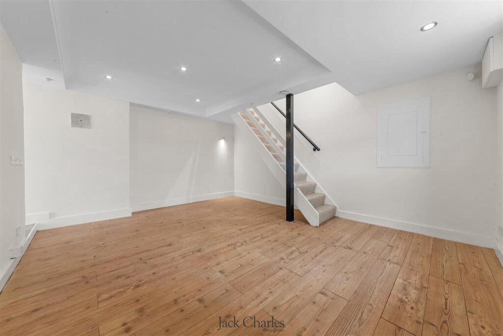 7 Baltic Road-33.jpg