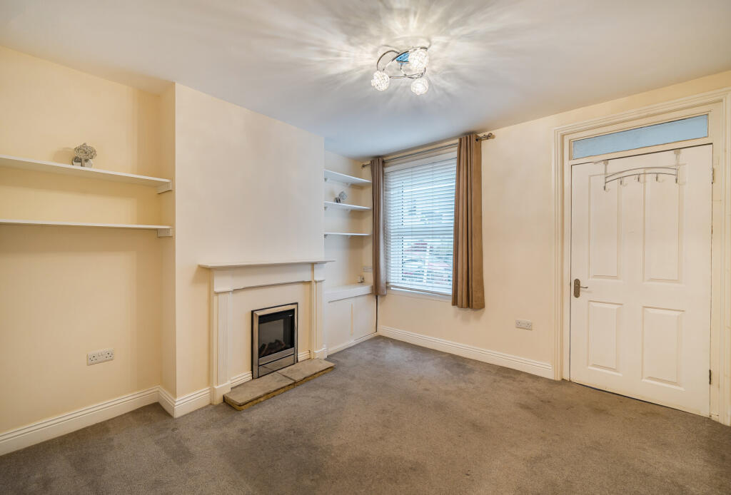 1389454-15-6942d9...