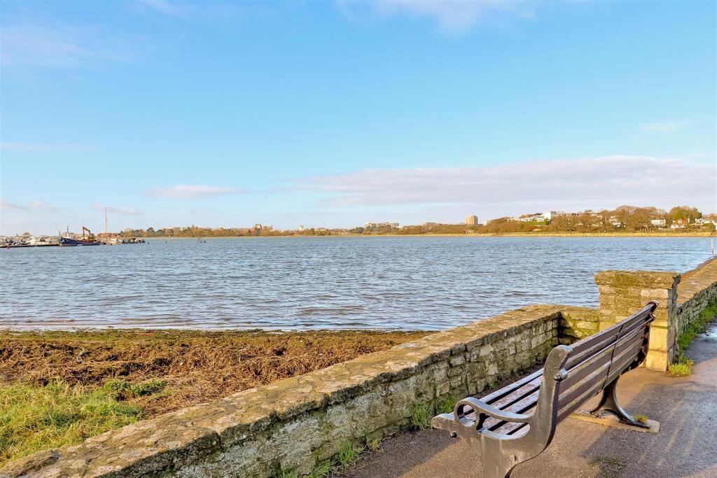 Nearby Turks Lane viewpoint.jpg