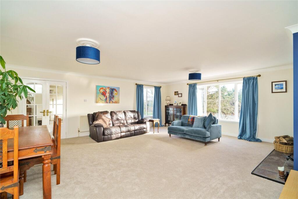 Sitting Dining Room