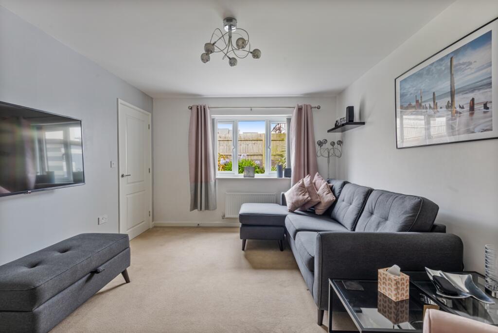 A07 - 2 Hollyhock Way, Paignton - 250730