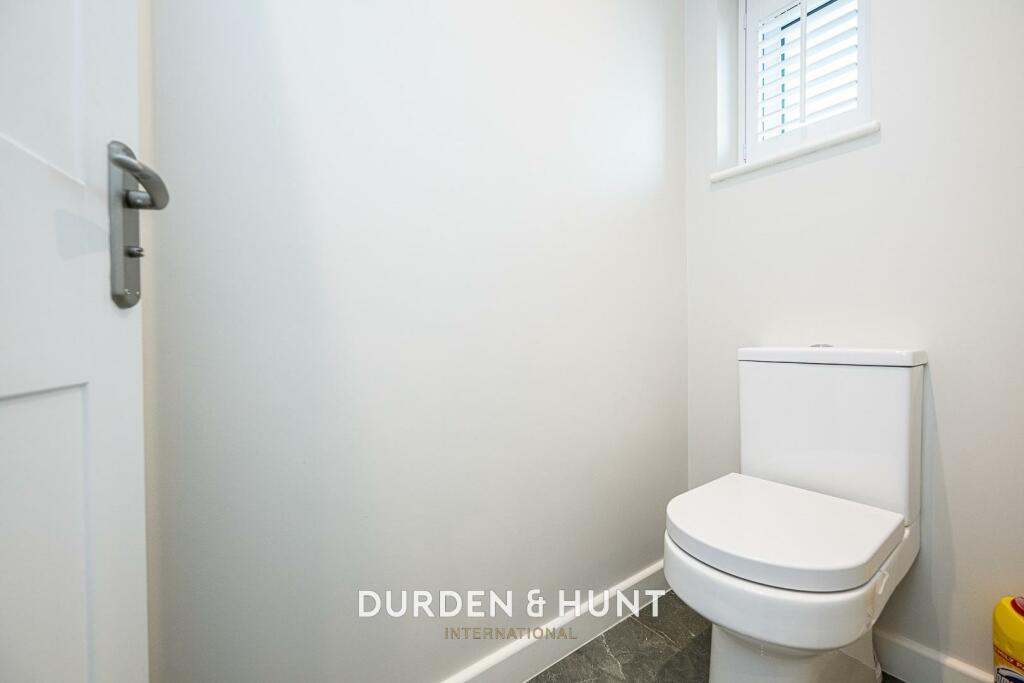Dury-23.jpg