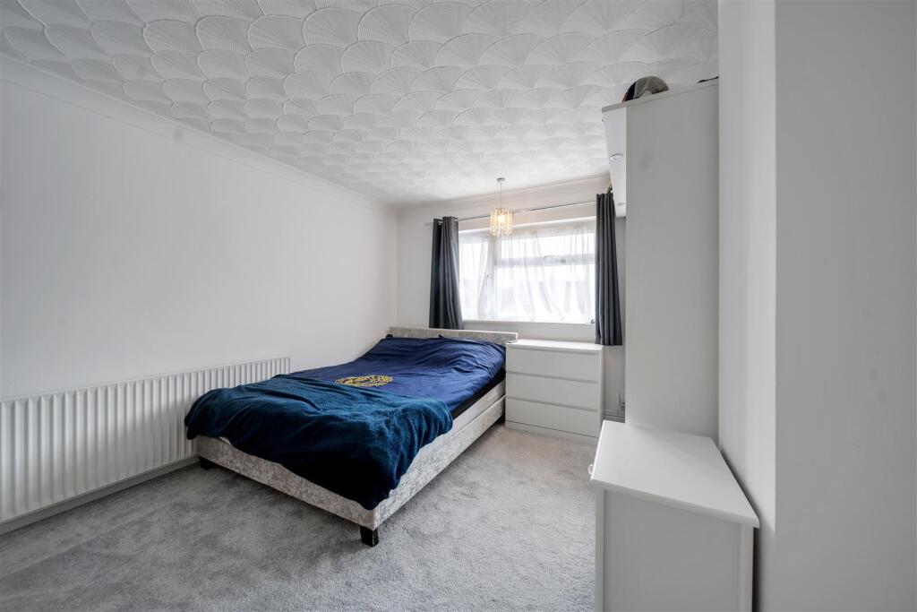 56 Kestrel Road-16.jpg