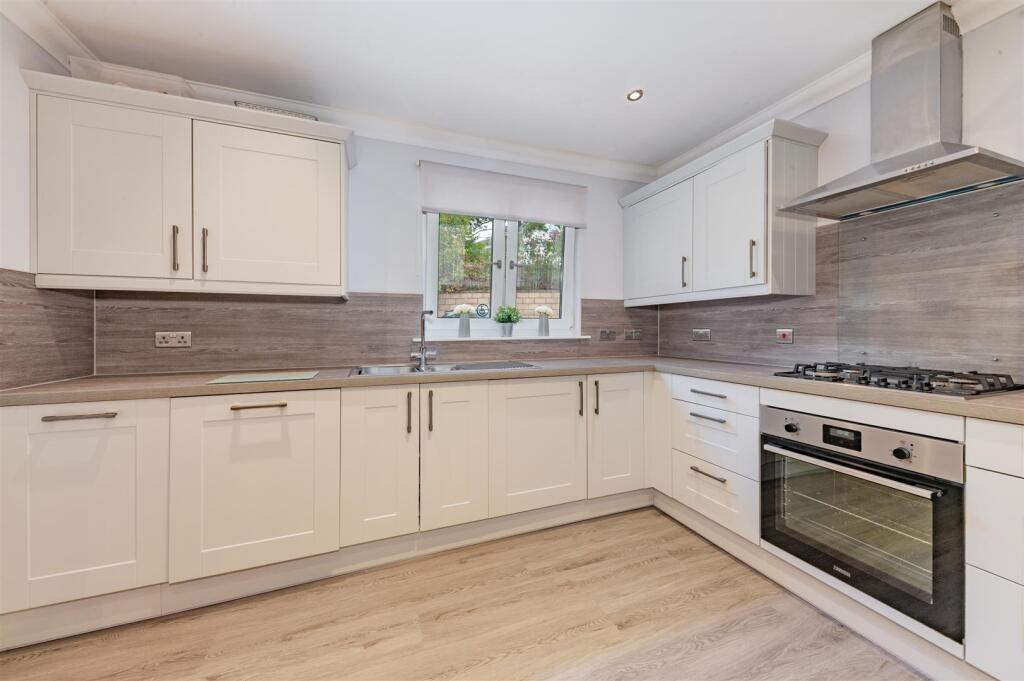 7 Constitution Court Dundee-14.JPG