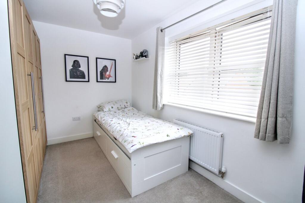 BEDROOM TWO 