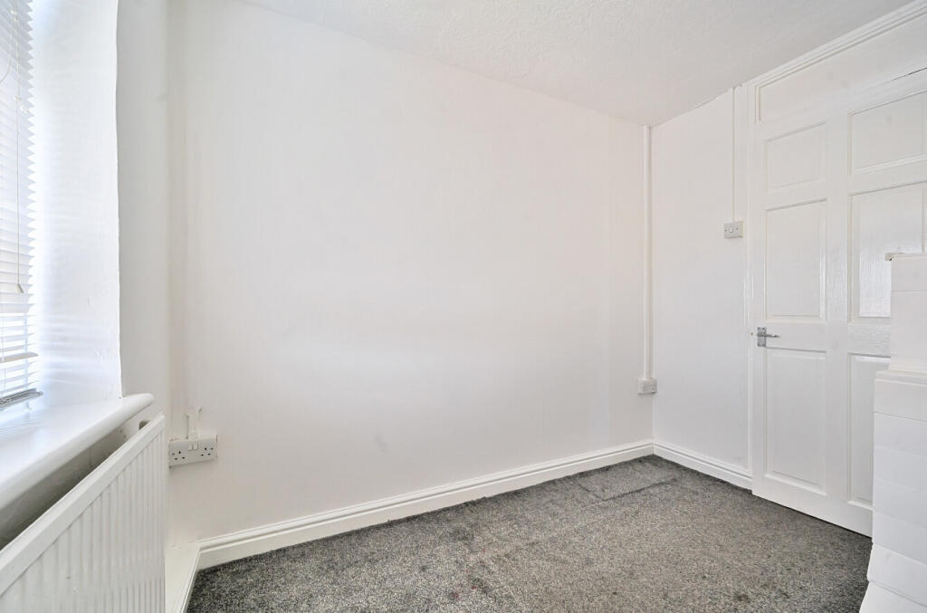 13-6815034b4f4bf-...