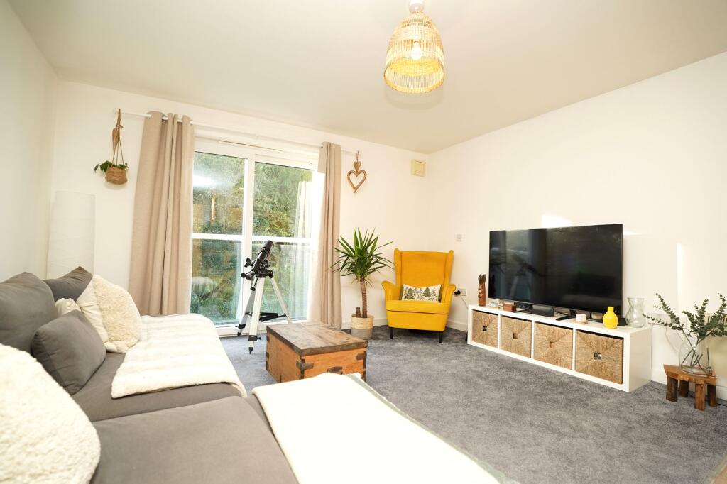 Open Plan Living/Kitchen Area