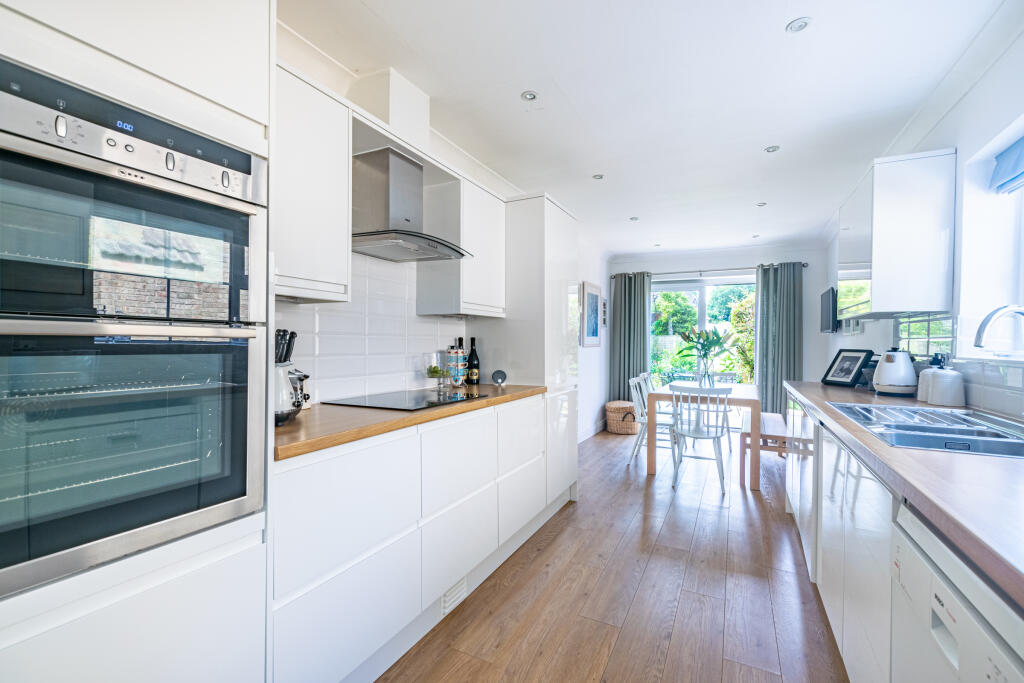 kitchen1