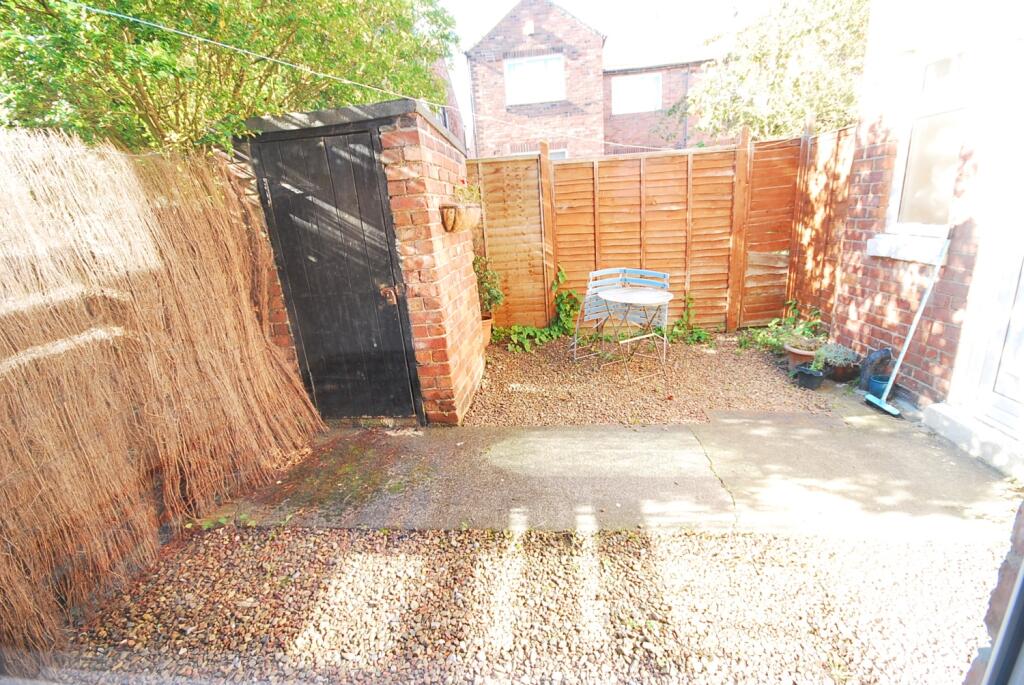 22 dunmorlie street (12)