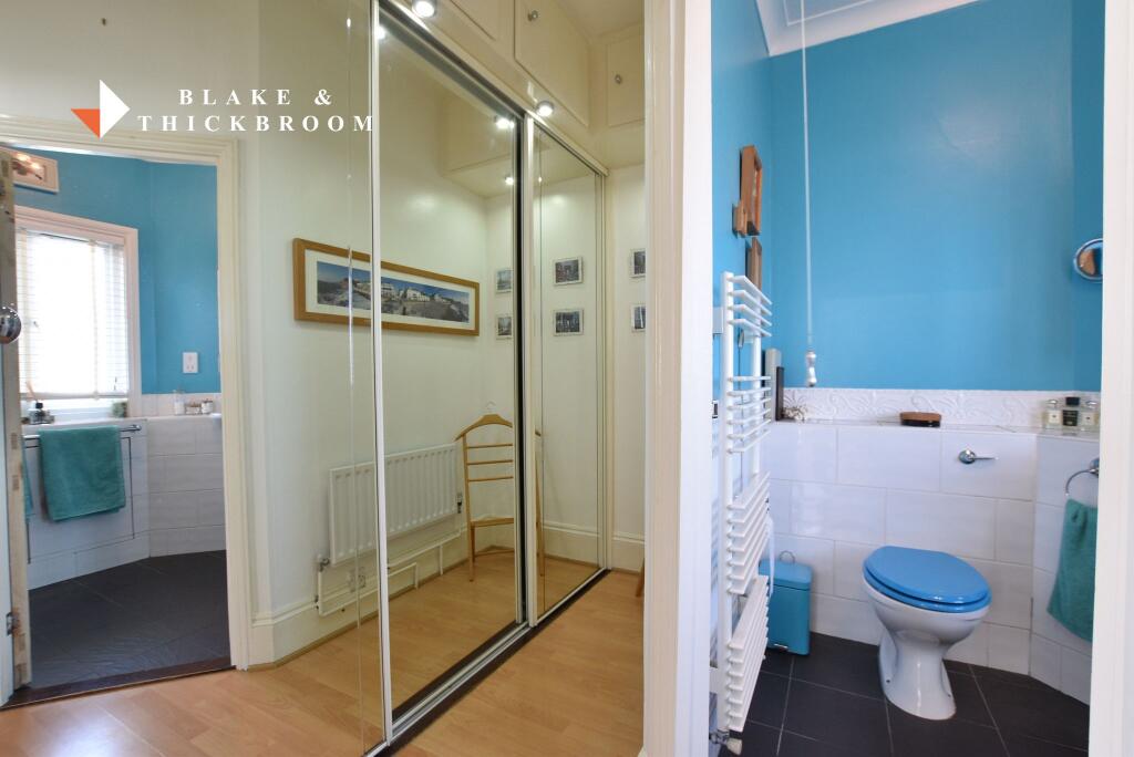 DRESSING AREA