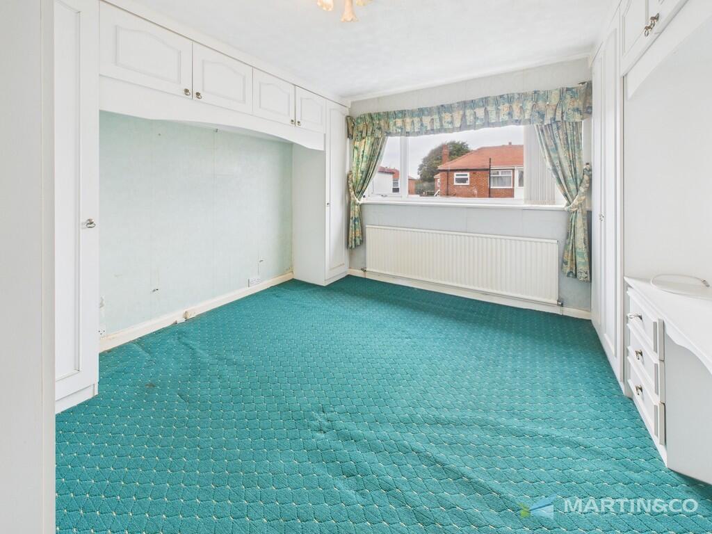 CAM02318G0-PR0544...