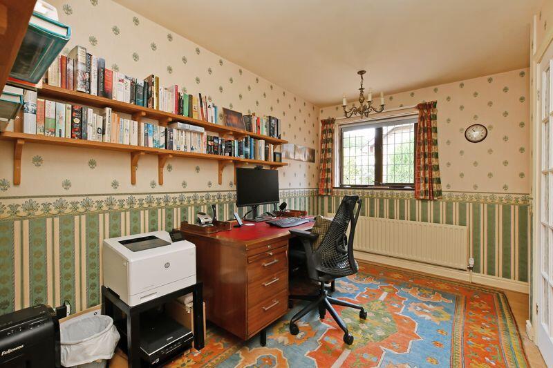 Bedroom 4 / Study