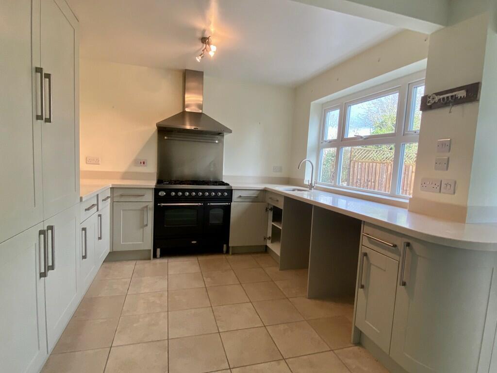 Fitted Kitchen