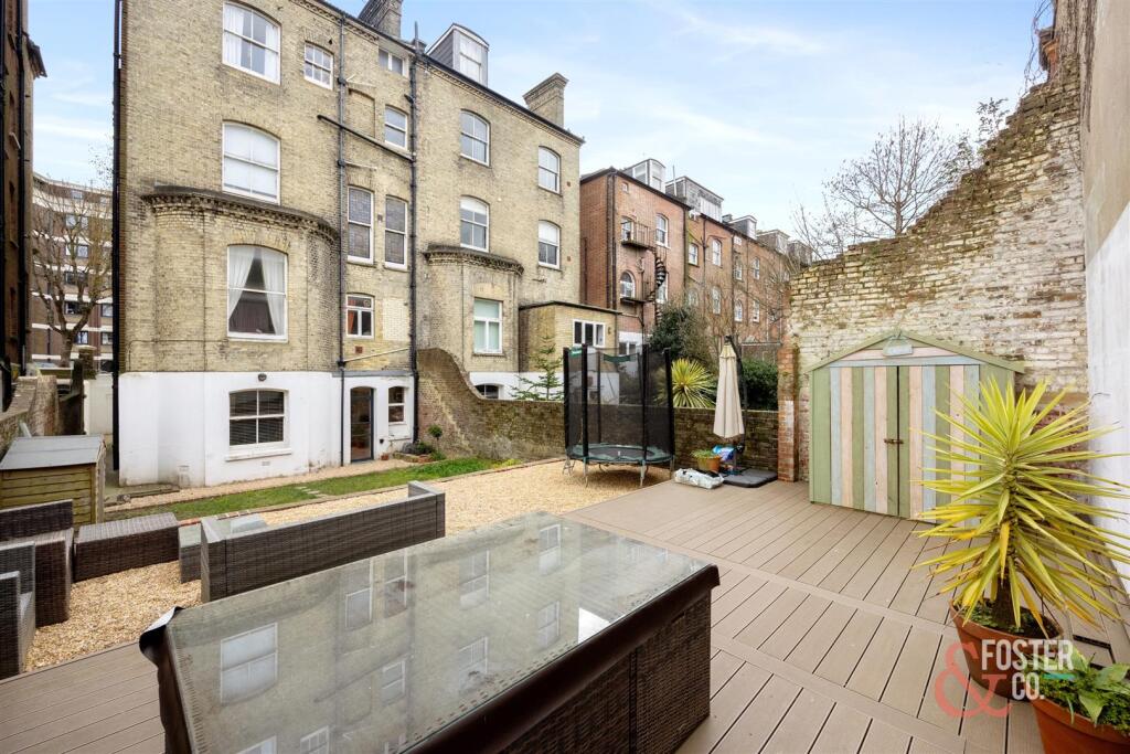 Cromwell Road, 14, Flat 1-015.jpg