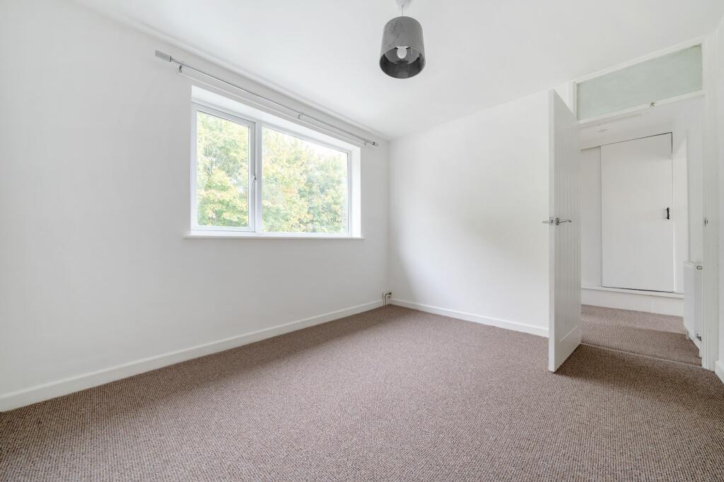 Principal bedroom