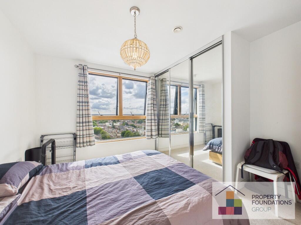 Alfred Street, Reading, Berkshire, RG1