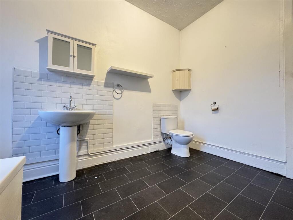 IMG_6250 (Large).JPG