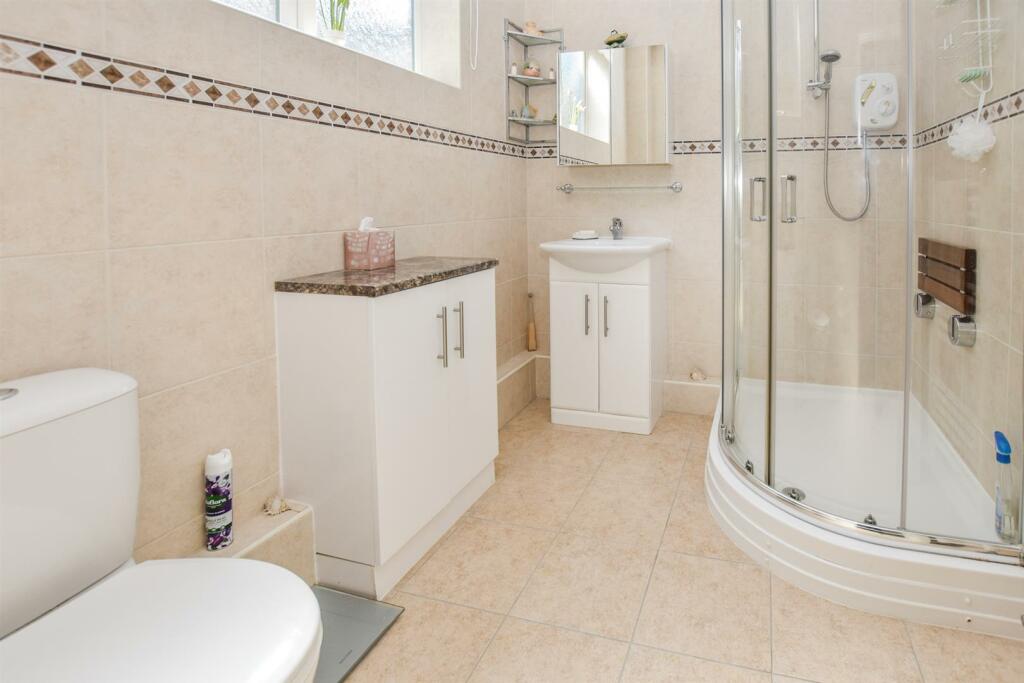 shower room.jpg