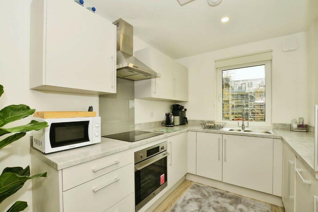 122413_Flat-7-New...