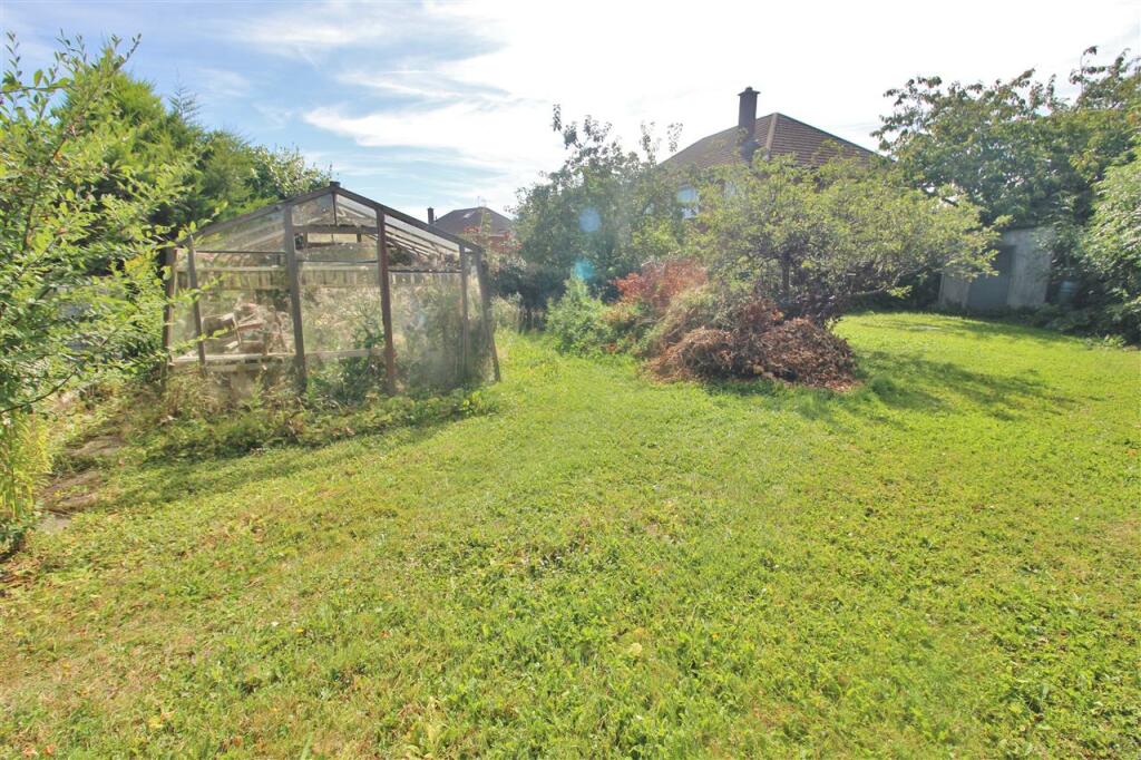 GARDENS-FURTHER