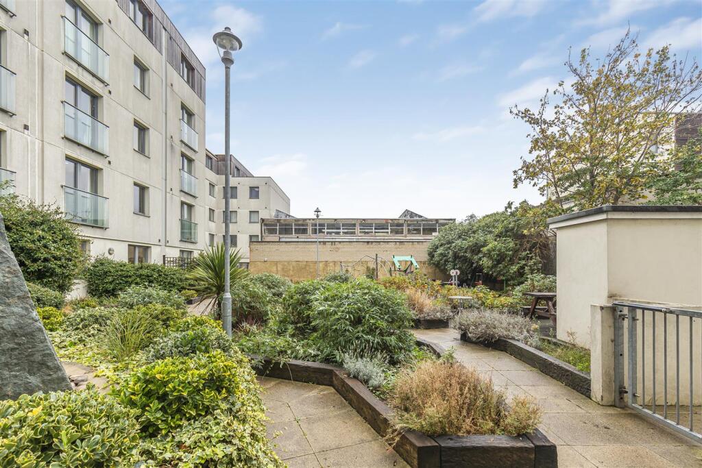 James_anderson _road-tw9__16_.jpg