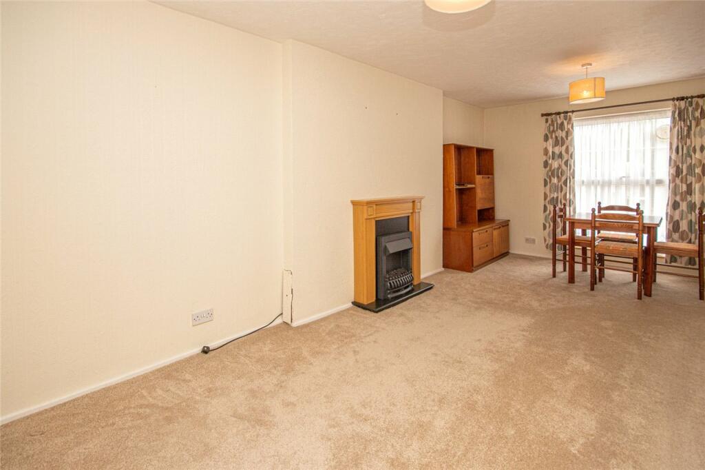 Living/Dining