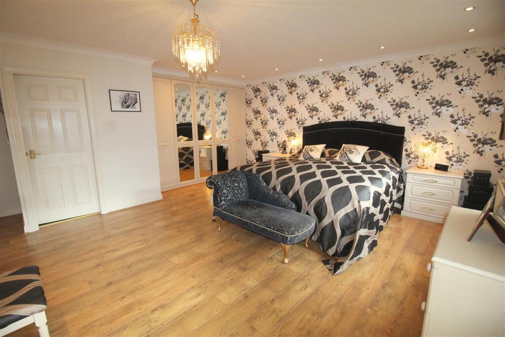 Westwood Mews, 2, bed 1 (2) NEW.JPG