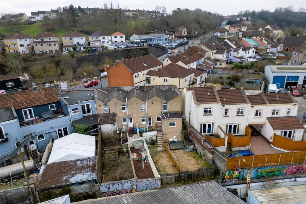 3 Alma Cottages, South Liberty Lane, Bedminster, B