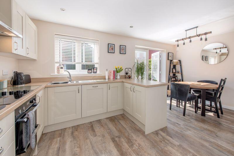 Kitchen/dining room