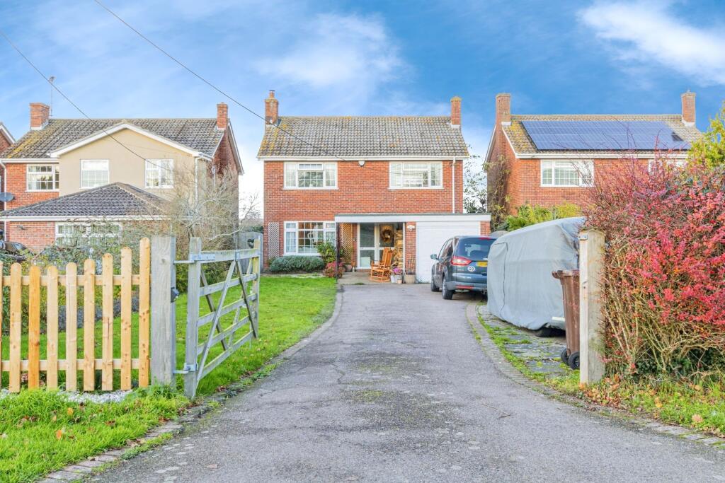 Point Clear Road, St. Osyth, CO16