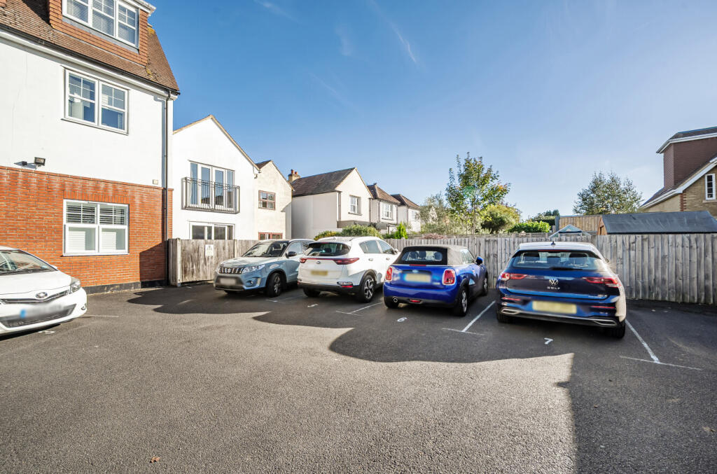 1363907-1-68e3e01...