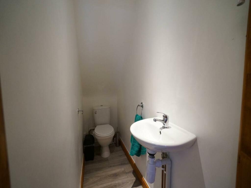 WC.JPG