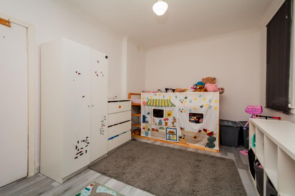 Second bedroom