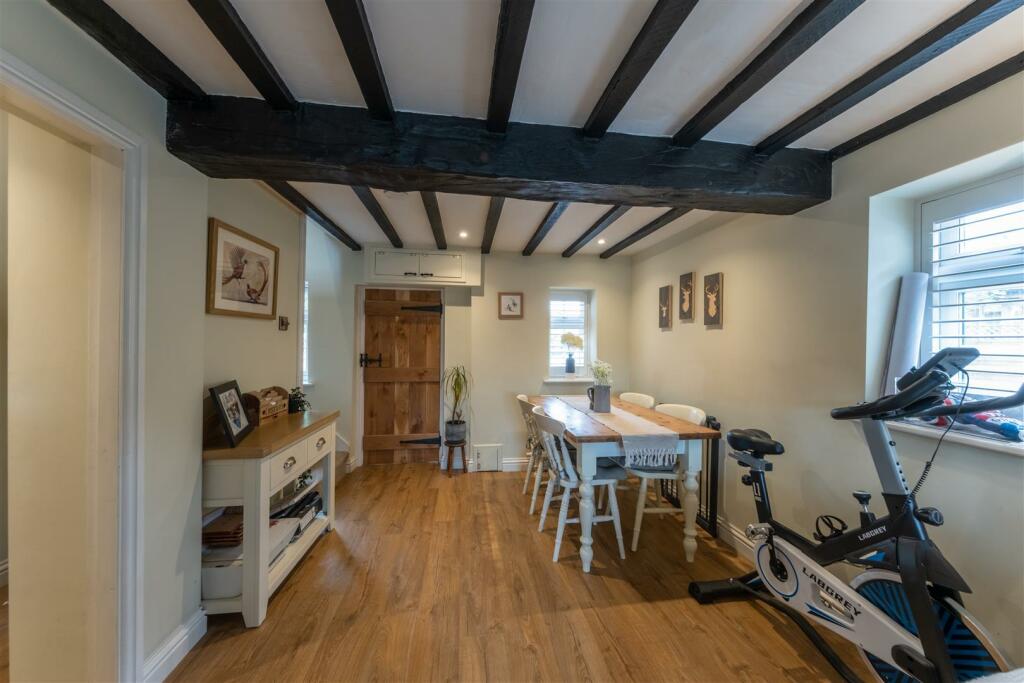 1 Woodbine Cottages-010.jpg