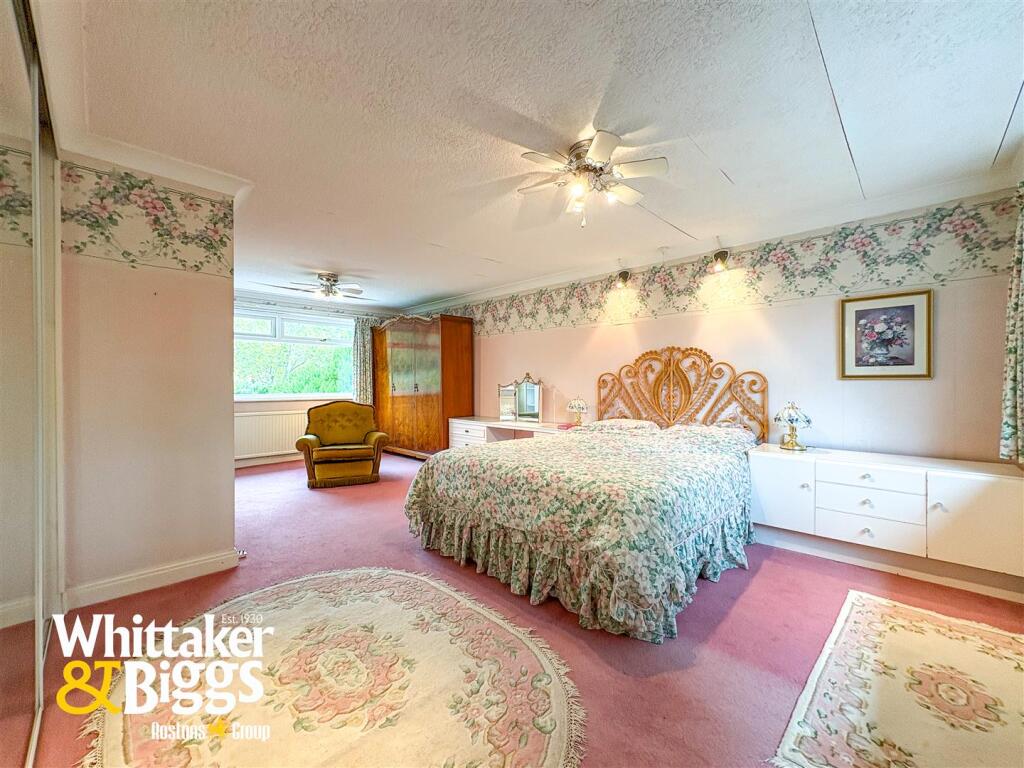 20251001_124827121_iOS 1.jpg