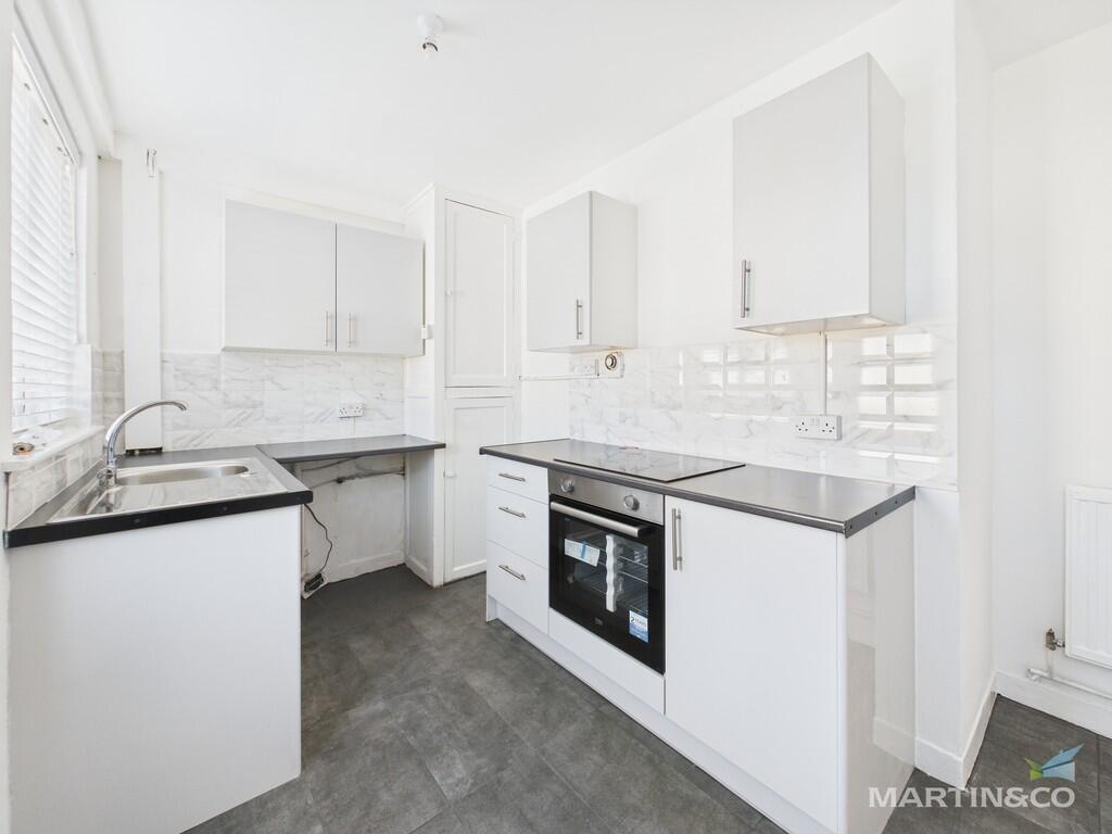 CAM03111G0-PR0304...