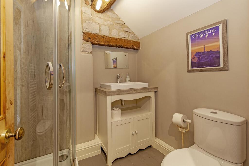 Shower Room-1.jpg