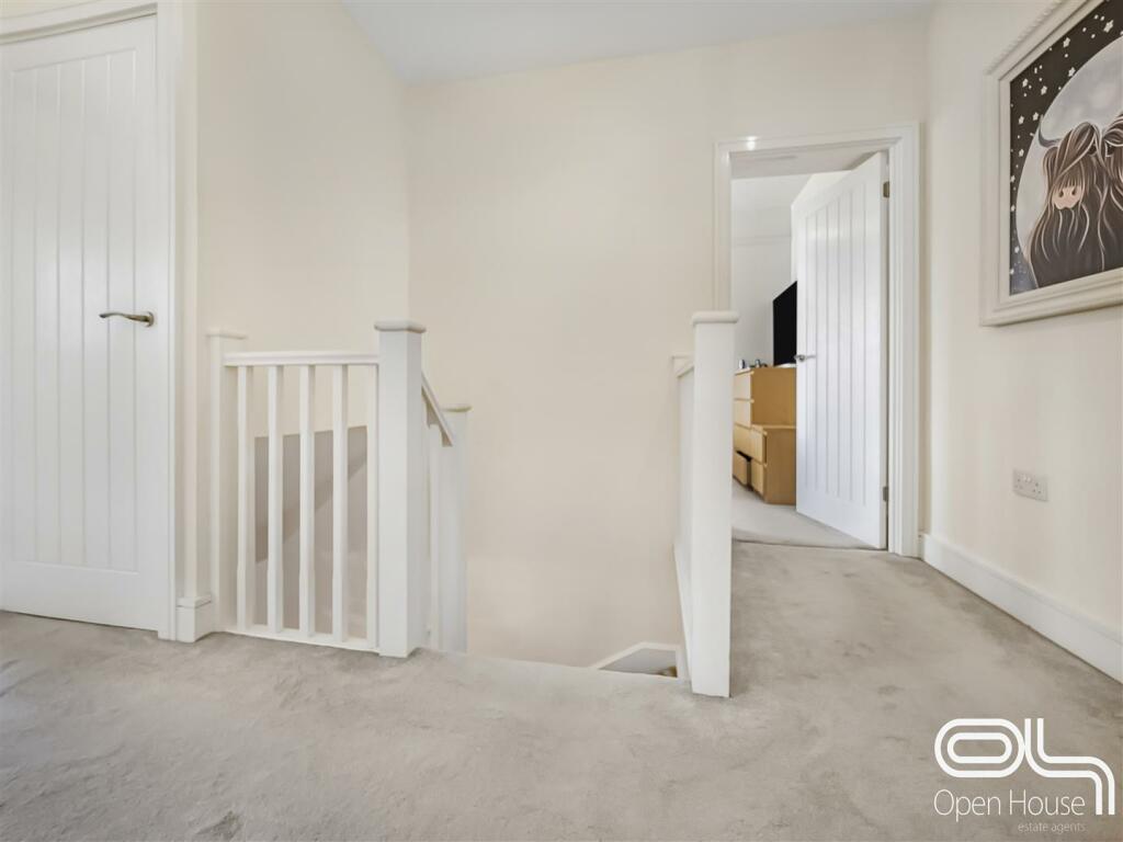 Headstock Drive (11).JPG