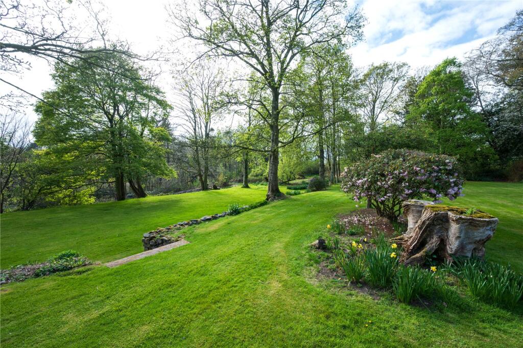 Renton House Gardens