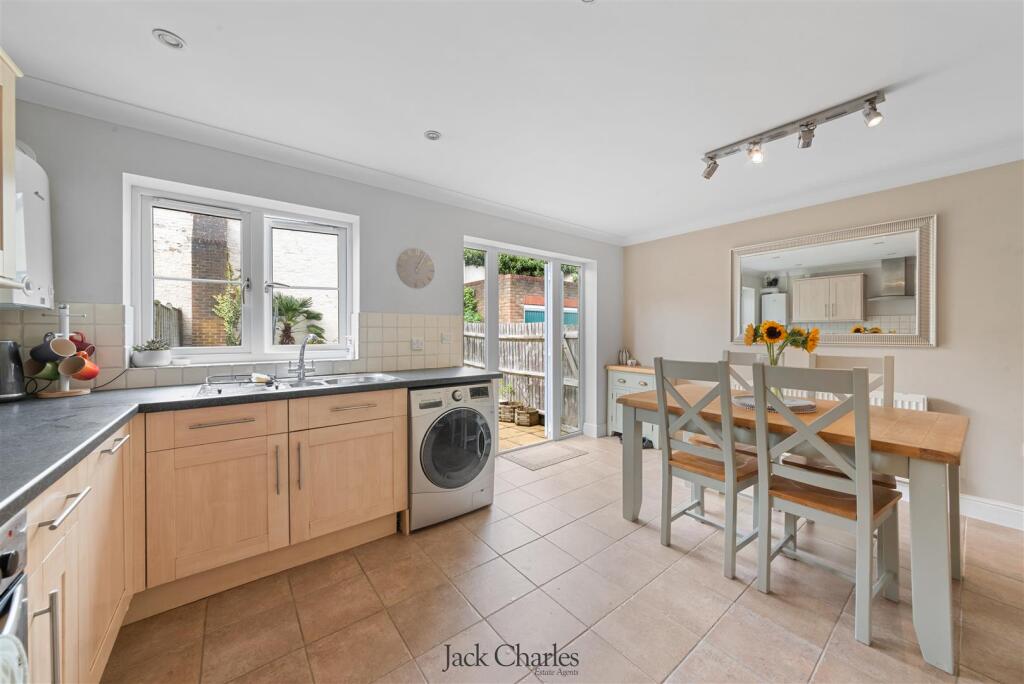 9 Wincliff Road_-20.jpg