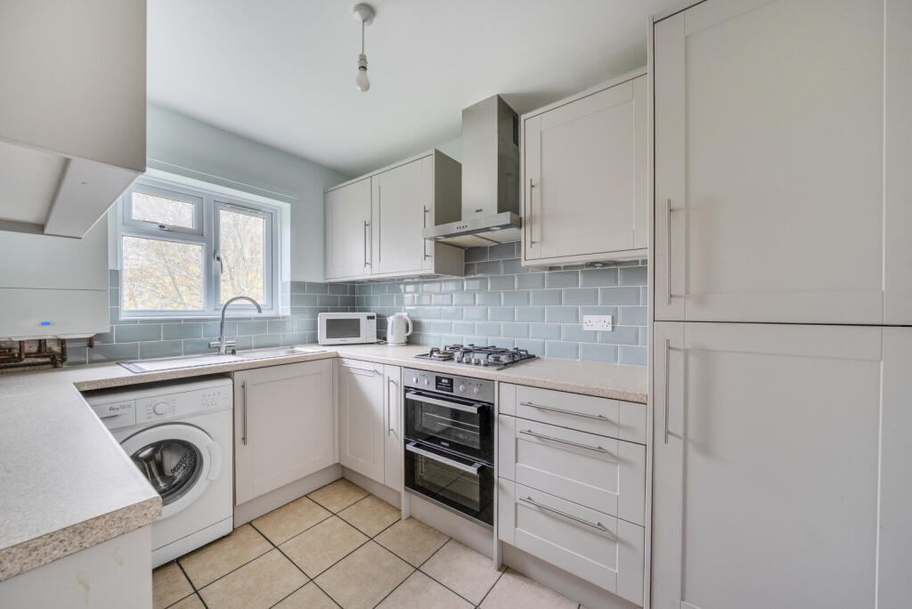 1386739-7-69315af...