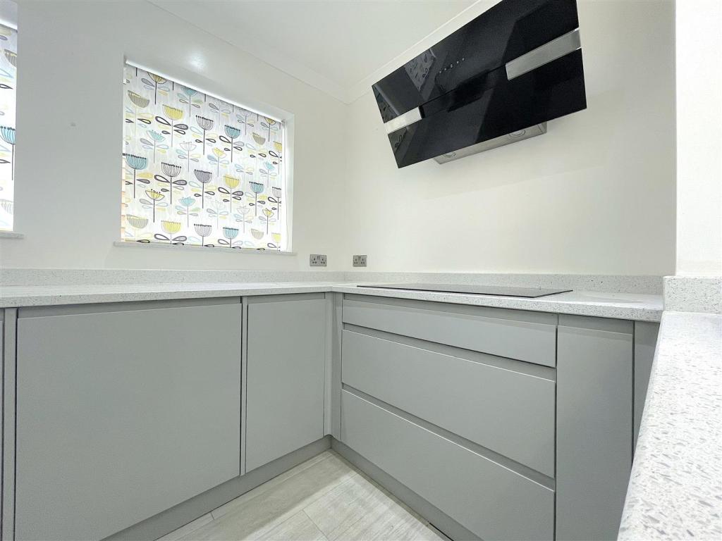 Kitchen (3).jpeg