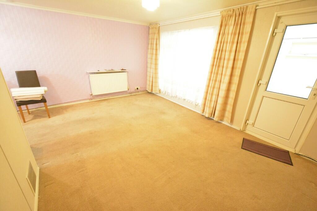 Lounge/Diner: