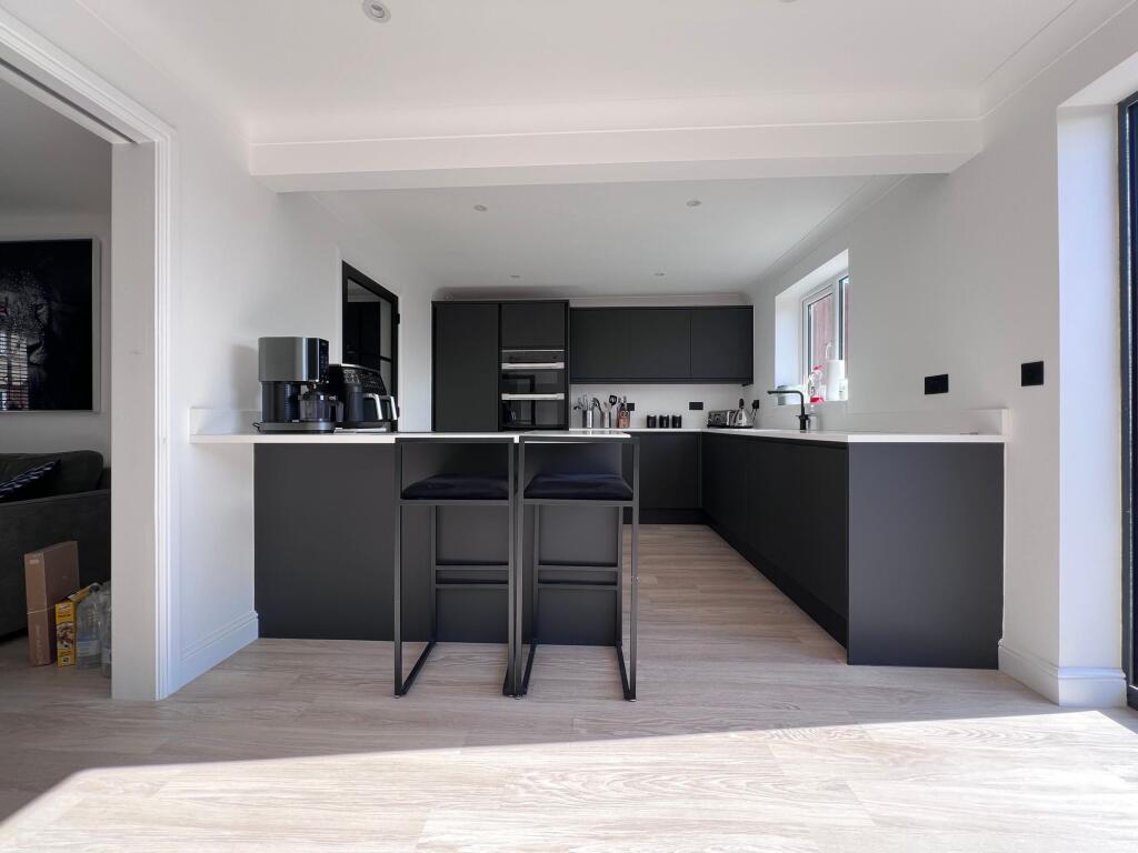 Kitchen Breakfast Room