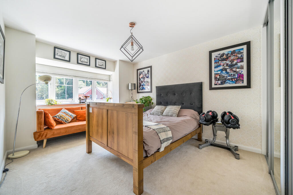 1319402-22-686d1e...