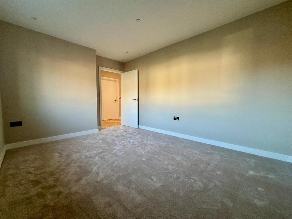 WhatsApp Image 2025-12-22 at 08.21.49 (3).jpeg