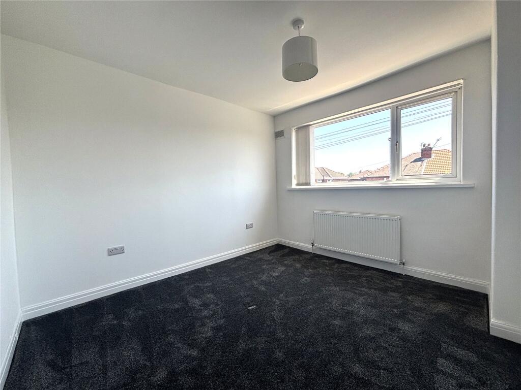 2nd Bedroom